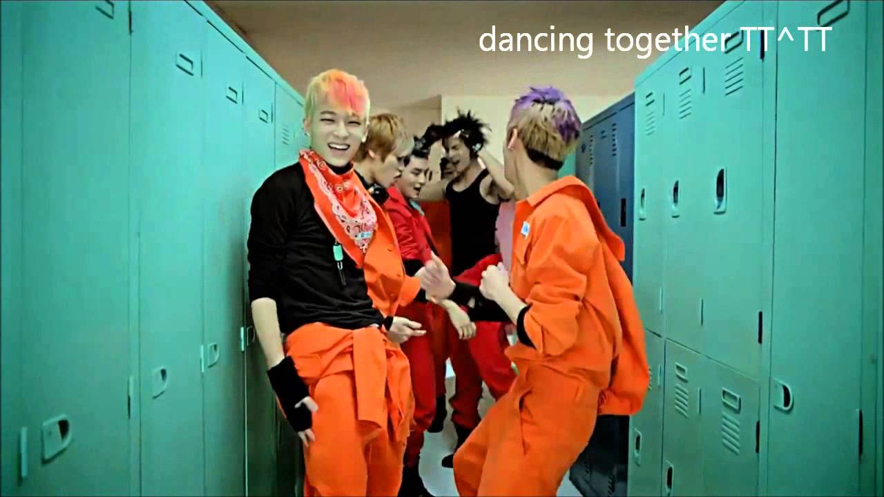 ChunJoe #79 - Locker room