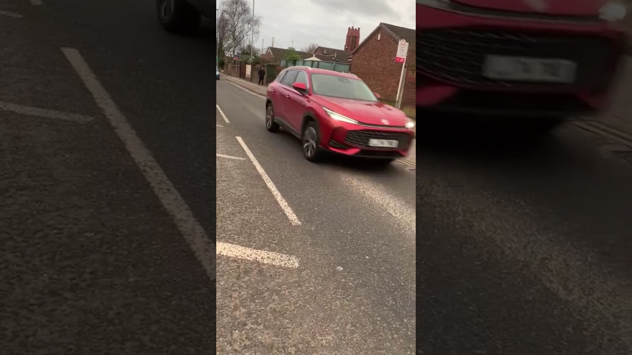 HEALTHY LIVING, TAKING A WALK AROUND MY NEIGHBOURHOOD (UK)