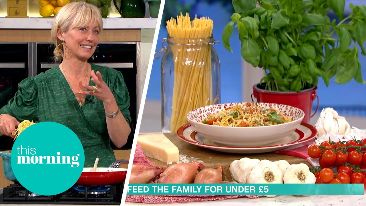 Feed The Family For £5: Clodagh's Roasted Tomato, Garlic & Basil Spaghetti | This Morning