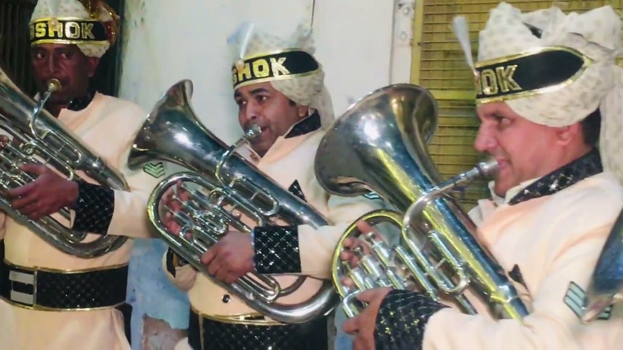 No 1 song 🎶   Ashok. Band. Jaipur v good 👍 song nice 👌 dhun