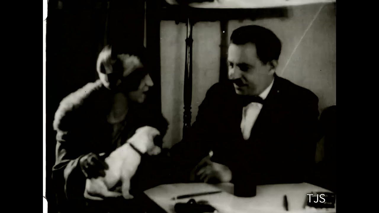 Koko Trains 'Em (Inkwell Studios, 1925) with Koko the Clown