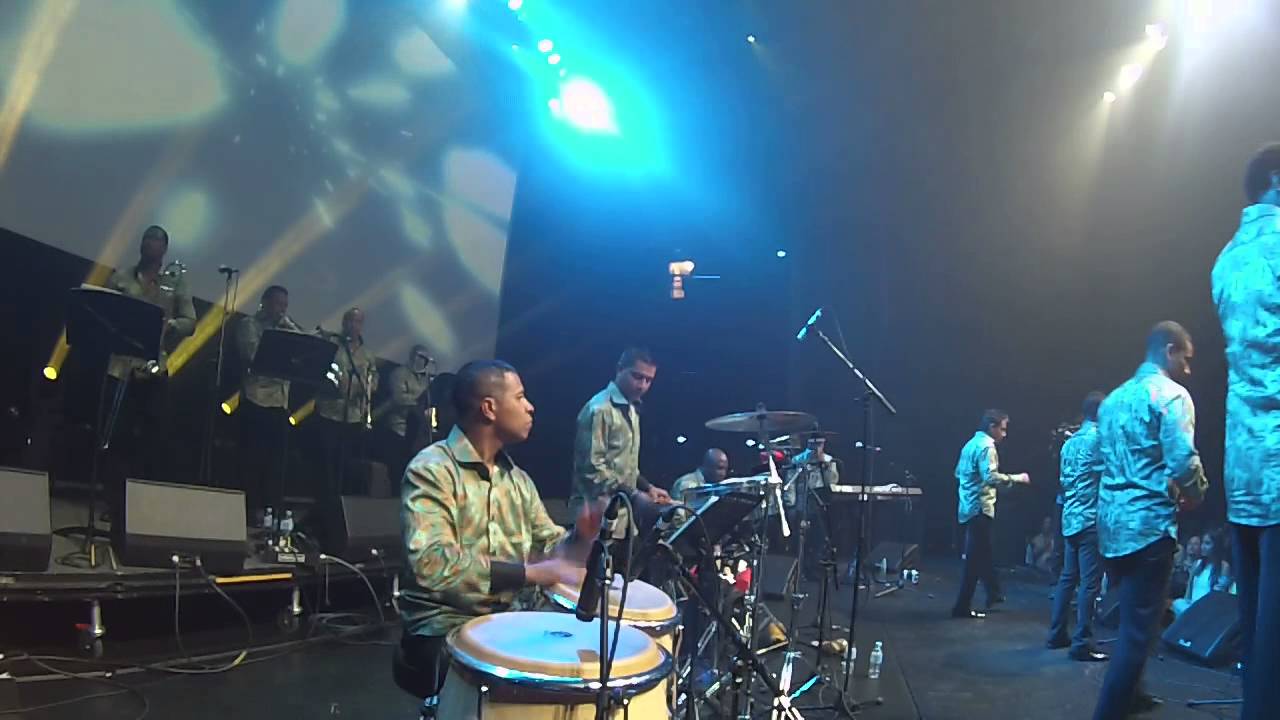 DIEGO CAMACHO GRUPO NICHE EN MELBOURNE AUSTRALIA