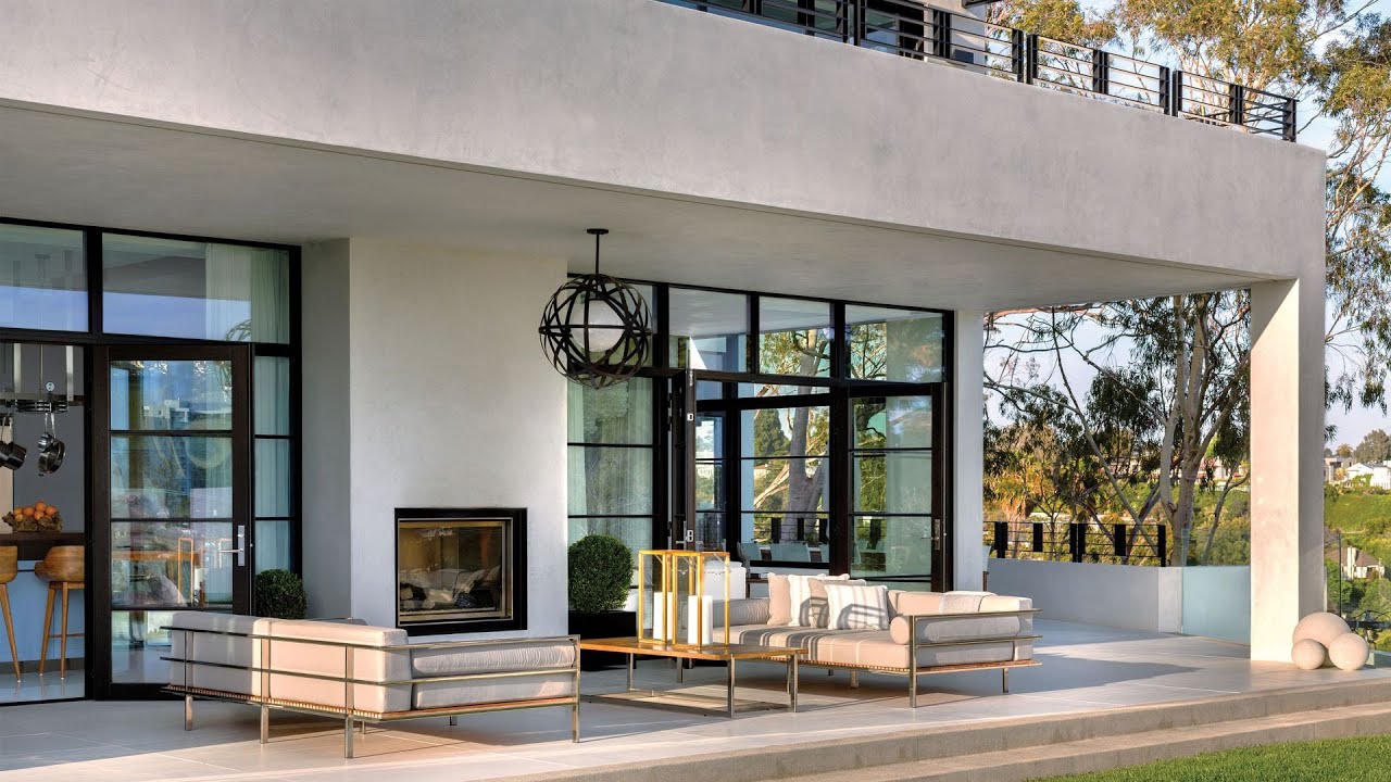 BACK PORCH DESIGN IDEAS | BACKYARD PATIO COVERED PORCH AND DECKS FOR COZY OUTDOOR LIVING SPACE
