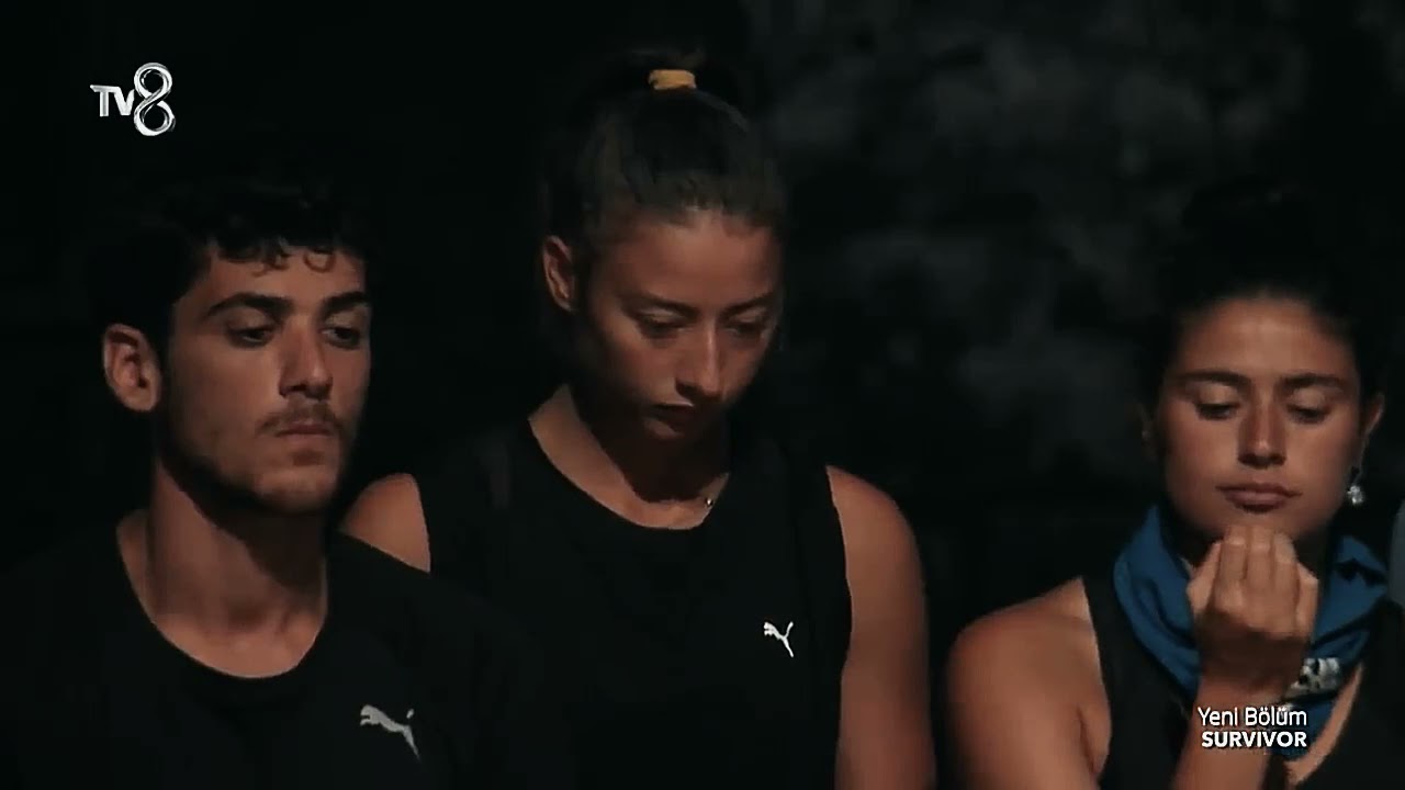 Aleyna Kalaycıoğlu - Gangsta's Paradise