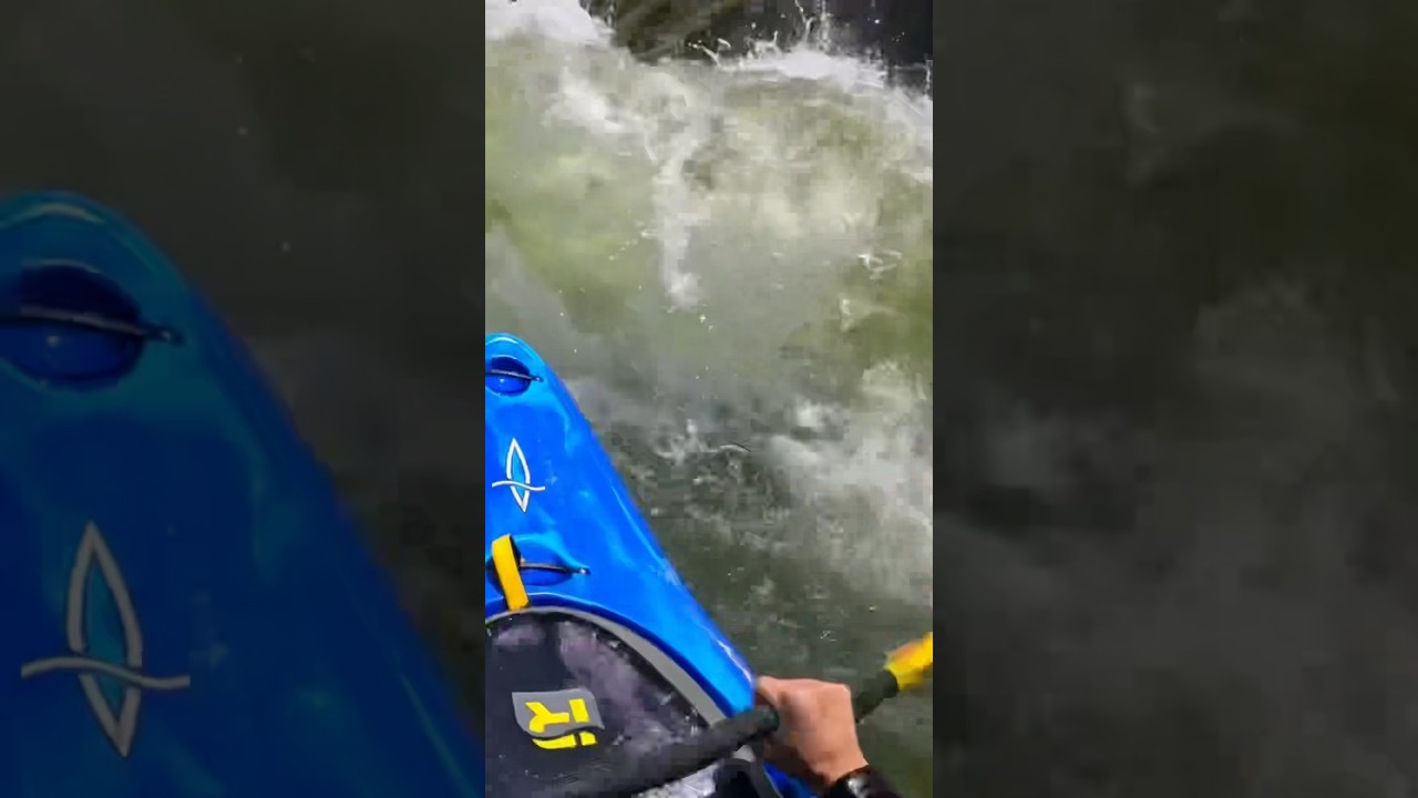 The river has a mean right hook #HellsCanyon #2024 #fun #action #indra