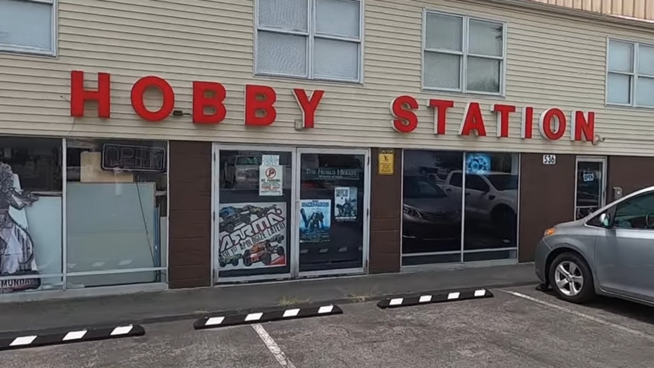 Hobby Shop walk thru with some GREAT finds! Hobby Station