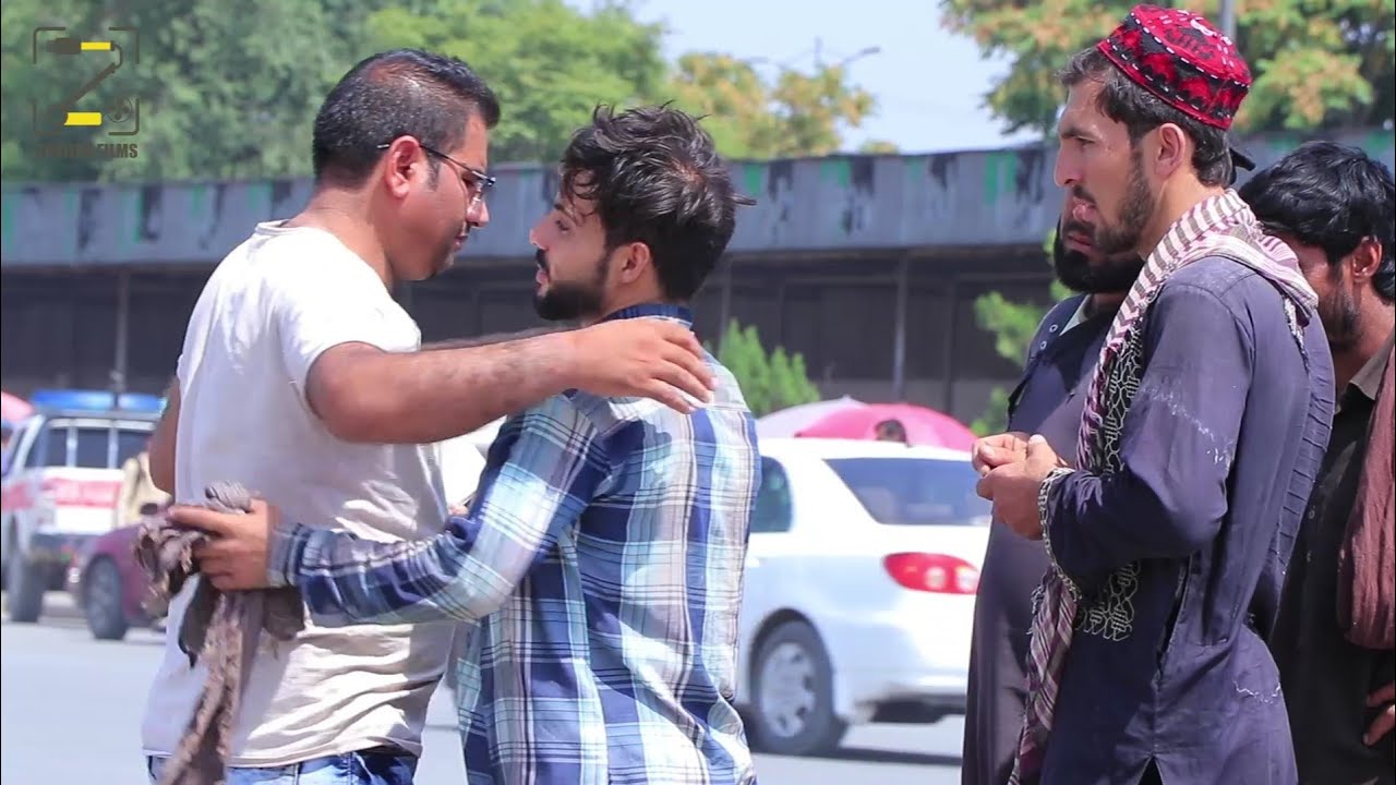 کمره مخفی کاغذ پیچ خنده دار یکبار تماشا کنید