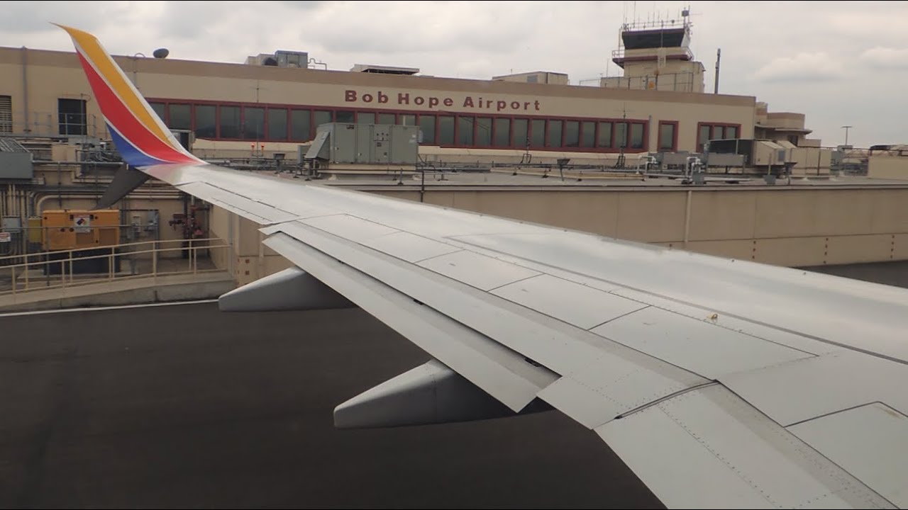 Southwest Airlines Boeing 737-700 [N275WN] pushback, start up, and takeoff from BUR