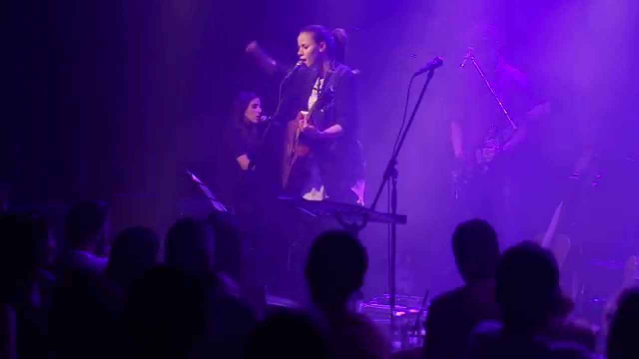 דניאלה ספקטור מארחת את רונה קינן - עיניים זרות