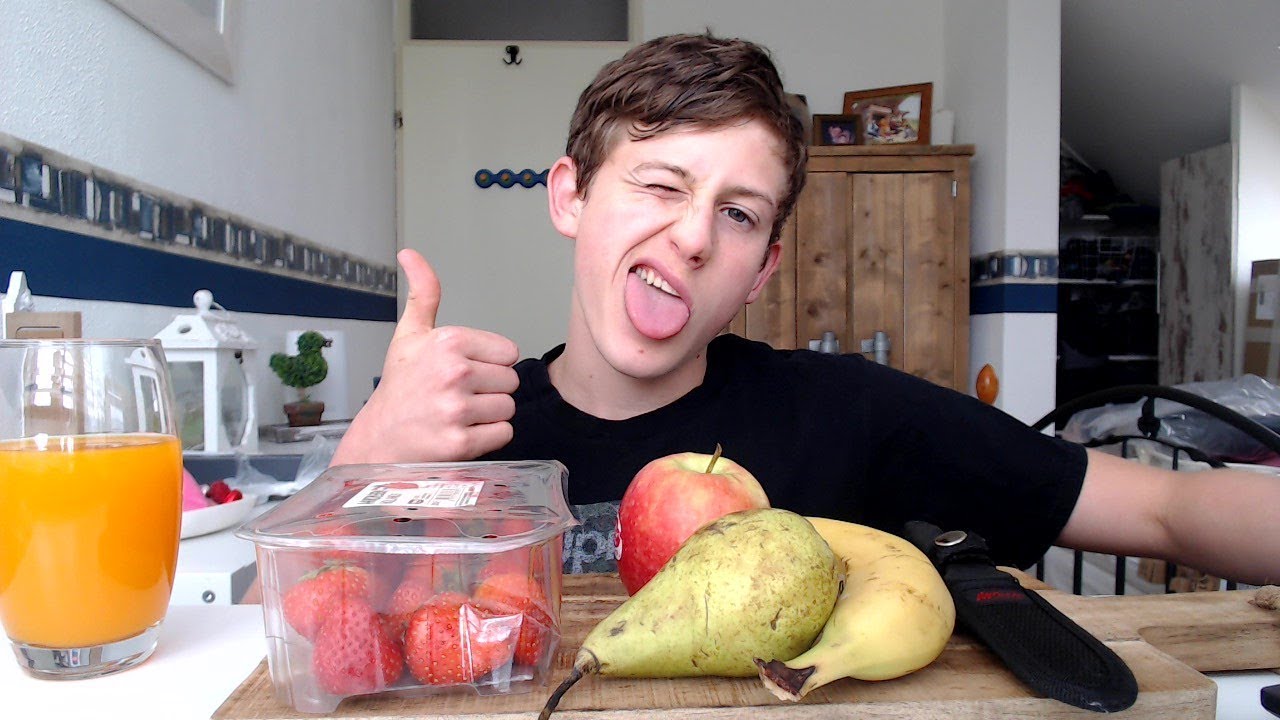 FRUIT MUKBANG!