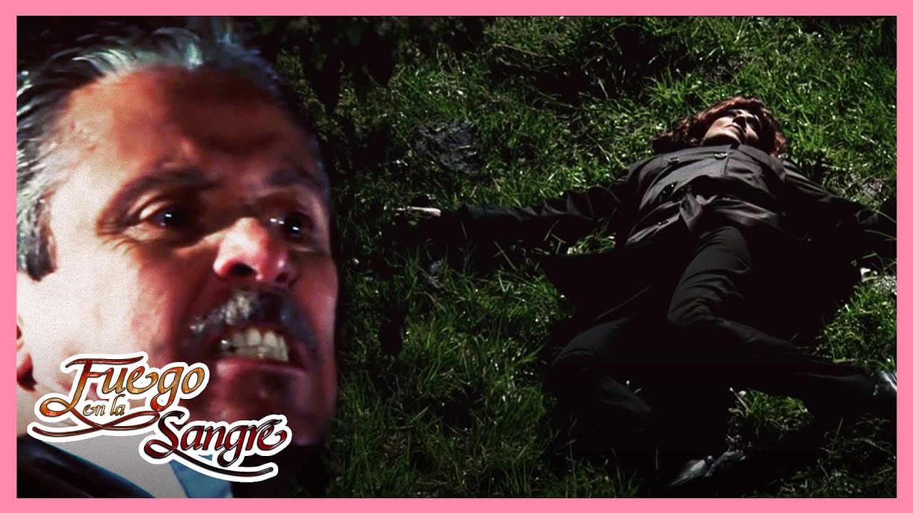 Fuego en la Sangre: ¡Ricardo avienta a Raquel por un barranco! | Escena C183 | tlnovelas
