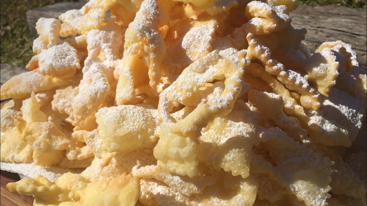 Krostule / Sweet Crostoli