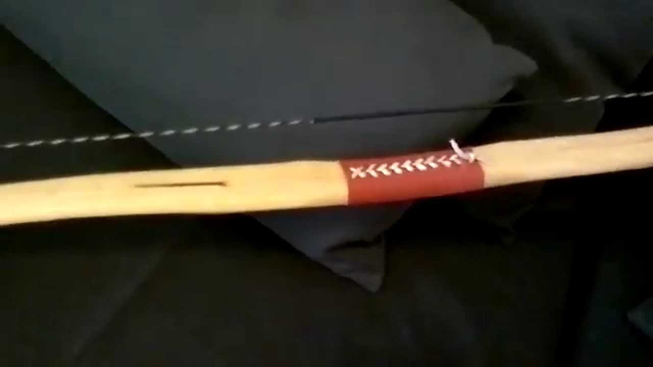 Haselnuss Bogen ( Selfbow / Primitivbogen ) 50# @ 28" ( Teil 1 )