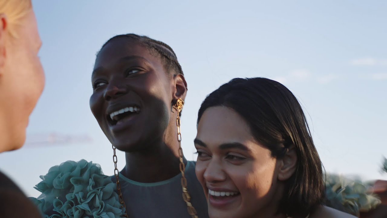 Кампания H&M Conscious Exclusive, осень 2020