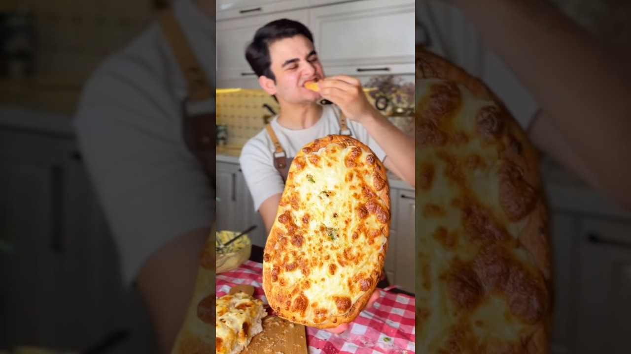 Better than Dominos! Cheesy Garlic Bread 😍