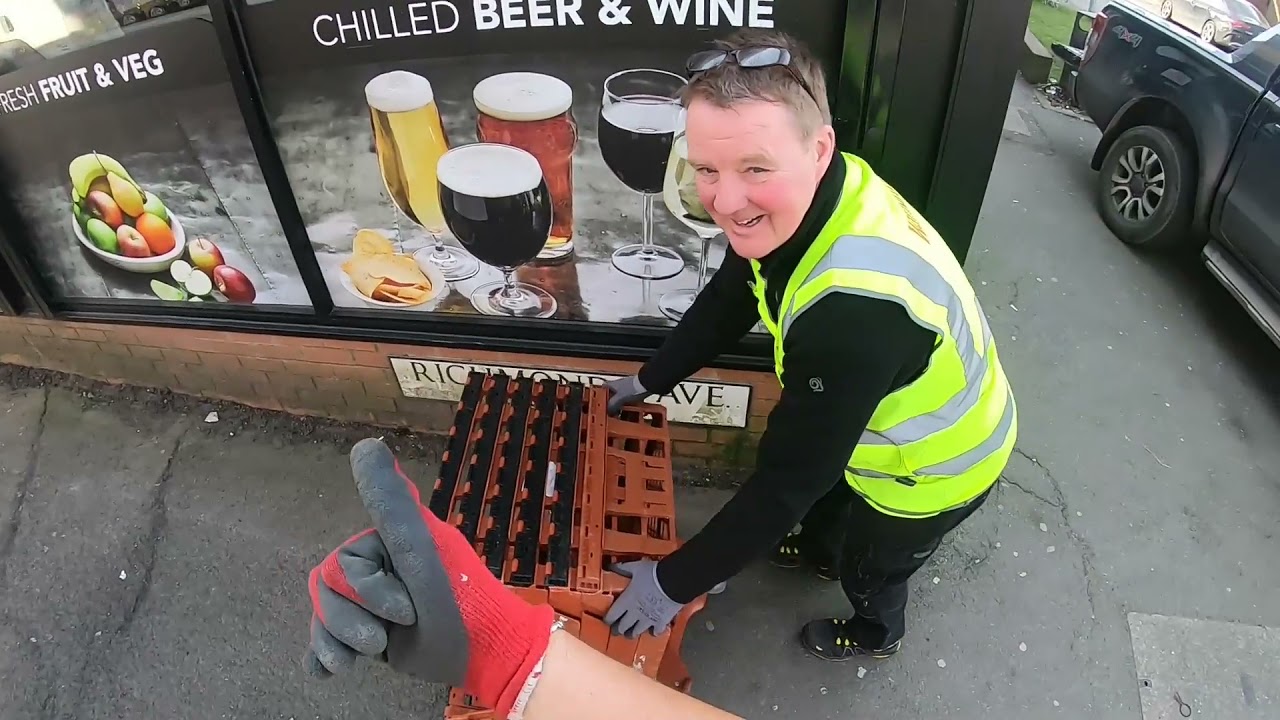HGV CLASS 2 AGENCY DRIVER - MILK DELIVERY TO THE SHOP [POV]