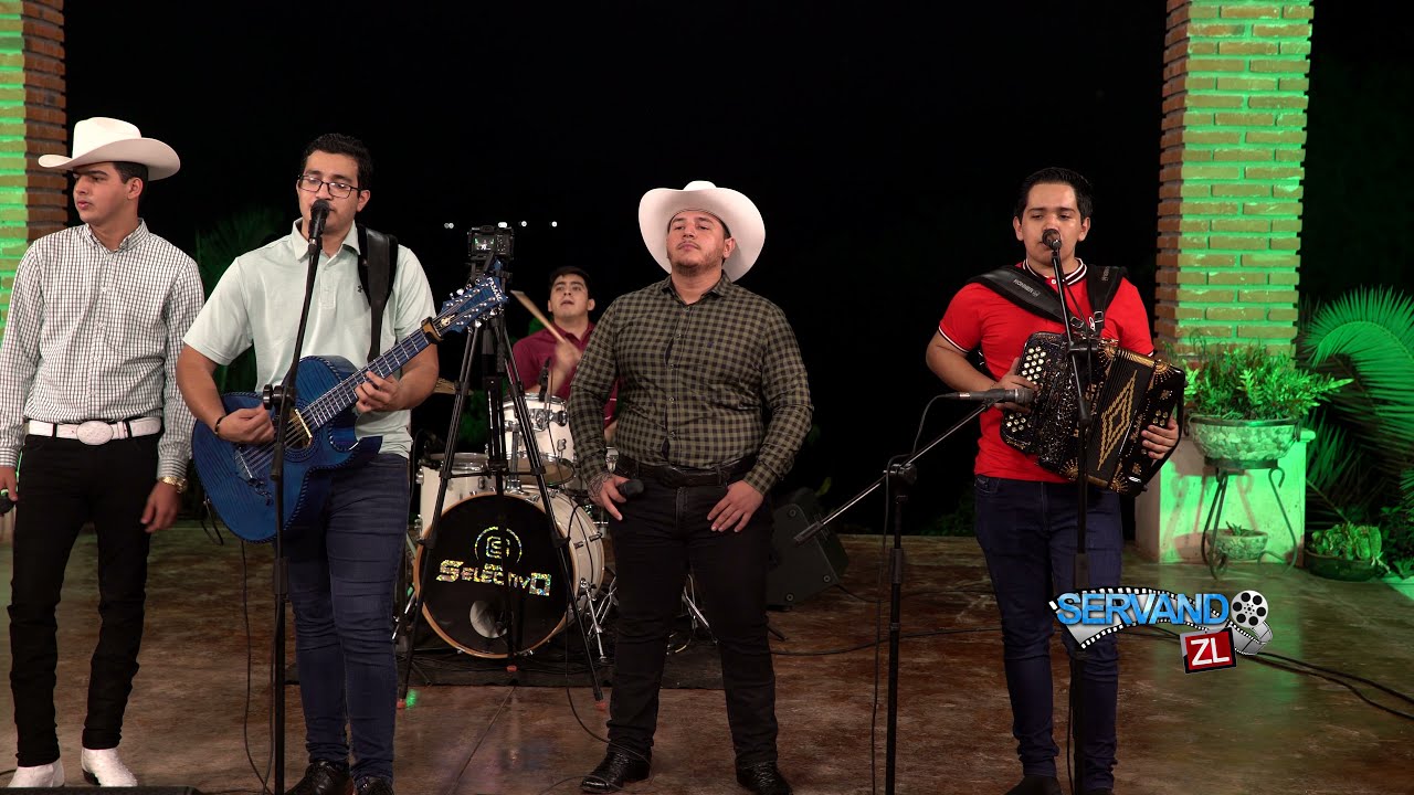 Grupo Selectivo Ft. Grupo Arriesgado - La Plebada Del May0 (En Vivo 2021)