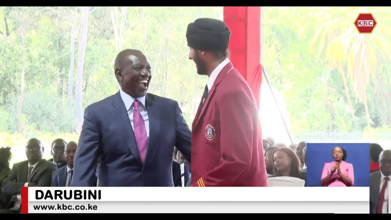 Rais Ruto apongeza vijana kwa kujitolea kutumikia taifa, vijana wakituzwa jijini Nairobi