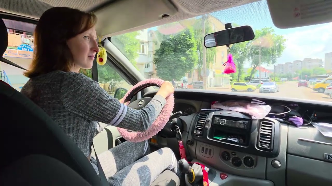 City Drive: Quiet Streets & Calm Vibes 🛞 Woman Driving Manual Car 