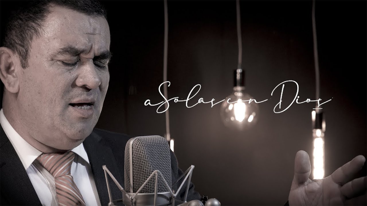 A SOLAS CON DIOS ♪ - AQUERLES ASCANIO *V&Iacute;DEO OFICIAL*