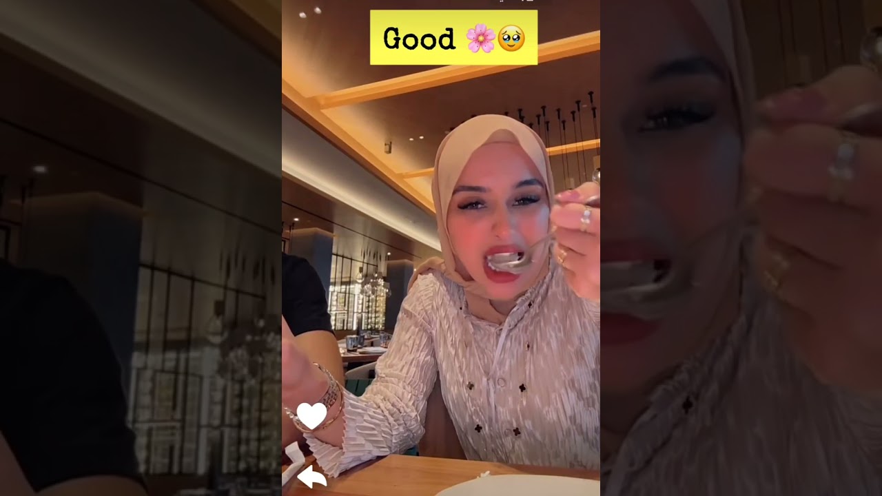 ضحى العريبي وحبيبها كانيتا في المطعم
