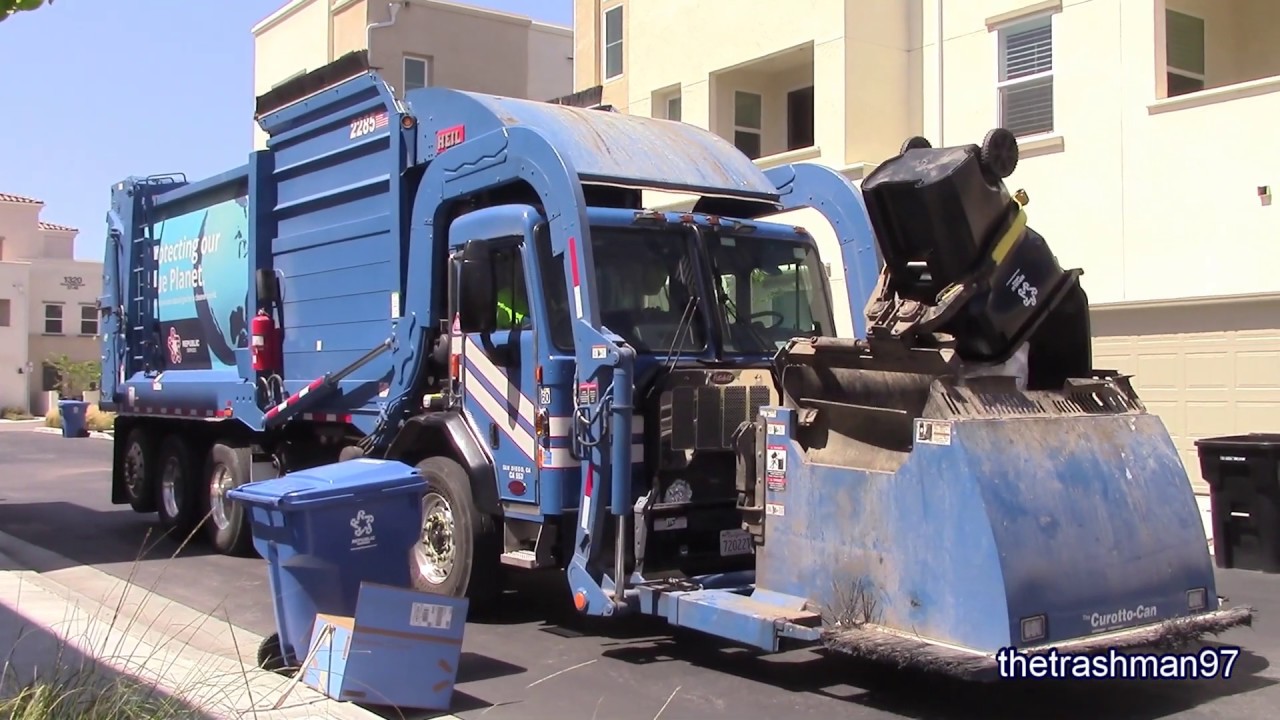 520 HEIL CNrG FL - Collecting Ex-Tayman carts