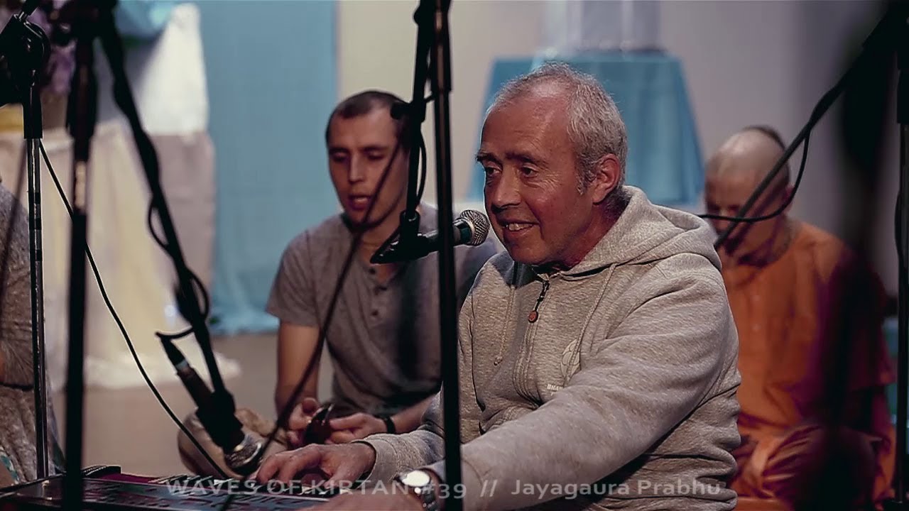 WAVES OF KIRTAN #39 // Jayagoura Prabhu - Mantra Party 2017 09 23