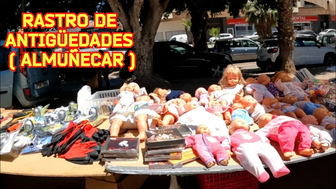 Domingo en el Rastro de Antigüedades de Almuñecar (Granada)