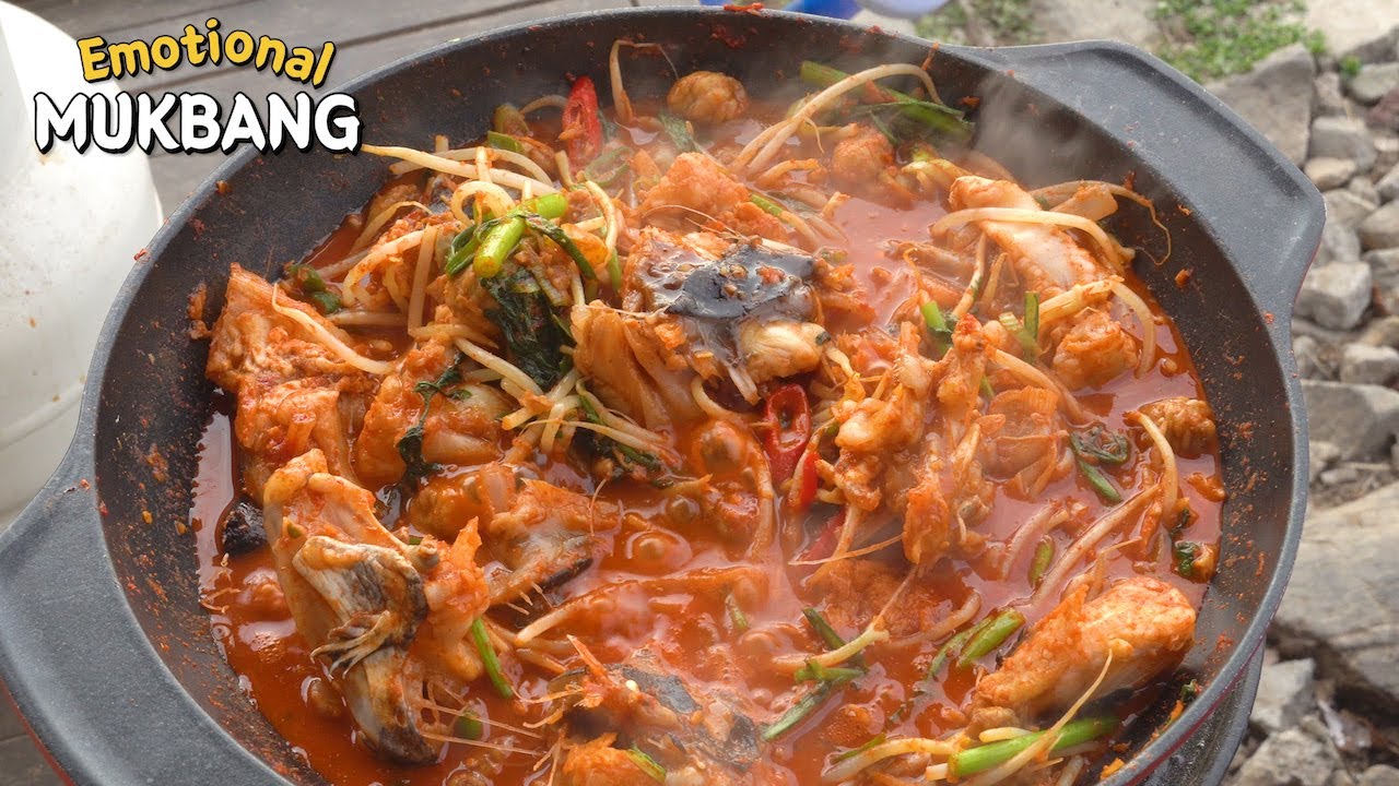 아삭 아삭 콩나물 넣은 아구찜 🐟 먹방~Agwi-jjim (Steamed monkfish) MUKBANG EATING SHOW