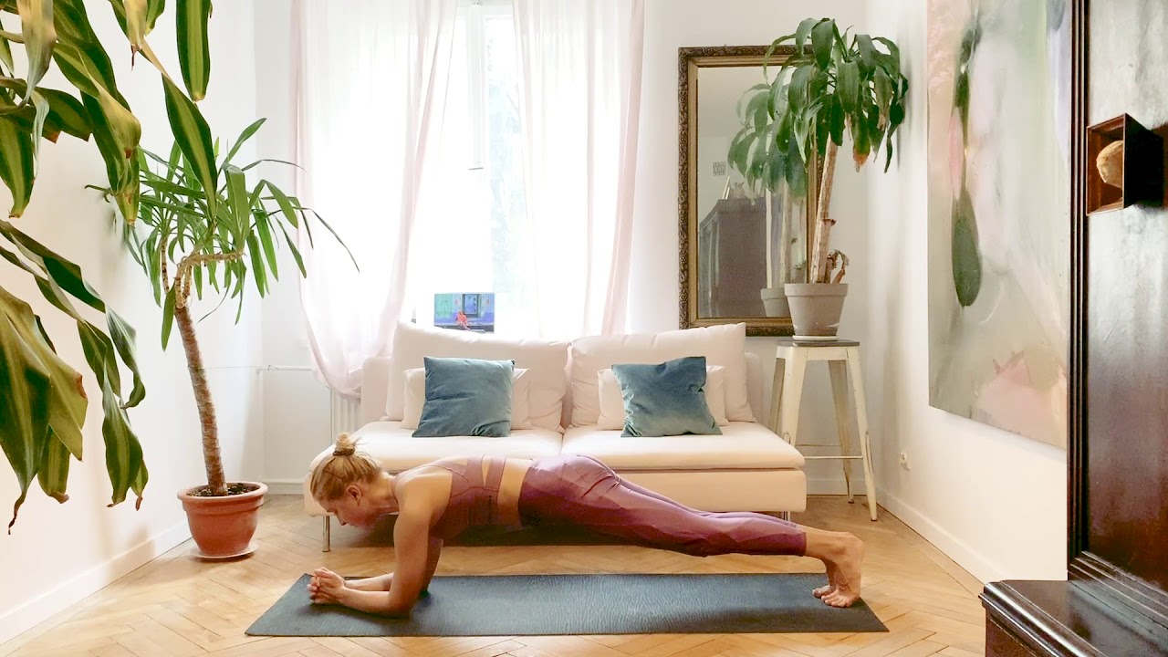 Pilates na mocne plecy i ramiona.