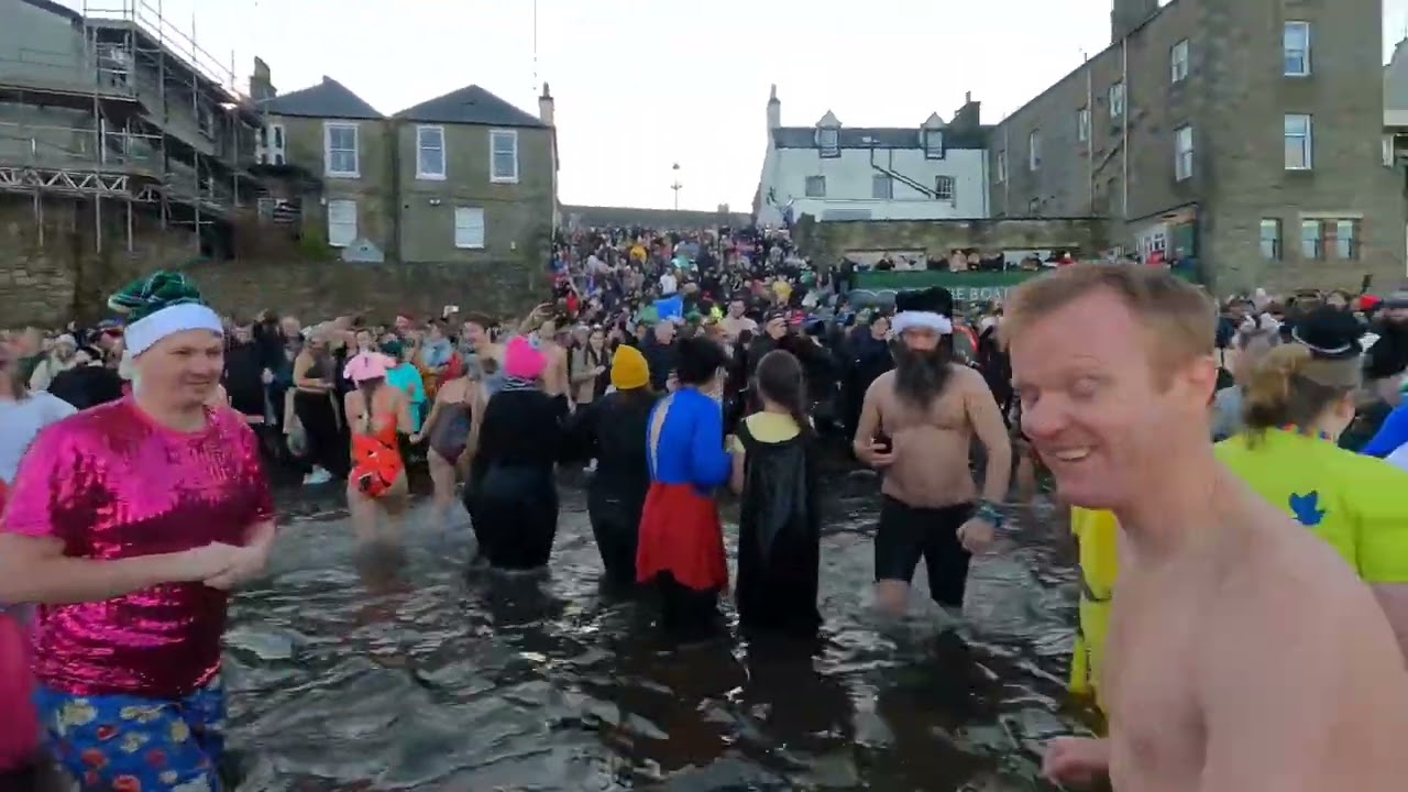 Loony Dook 1/1/2024 South Queensferry