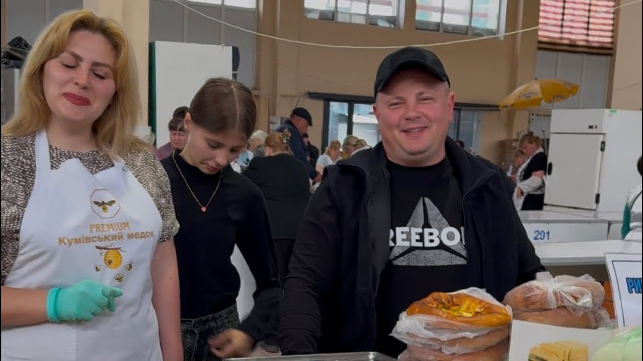 Привоз .Молочний корпус. Козья бринза для наших чоловіків. ОДЕССА Привоз Базаренко