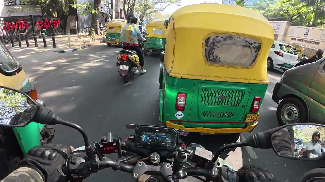 Day 125 — Progress in the Quiet Moments | TVS Raider Office Commute | Daily Motovlog India Part 2