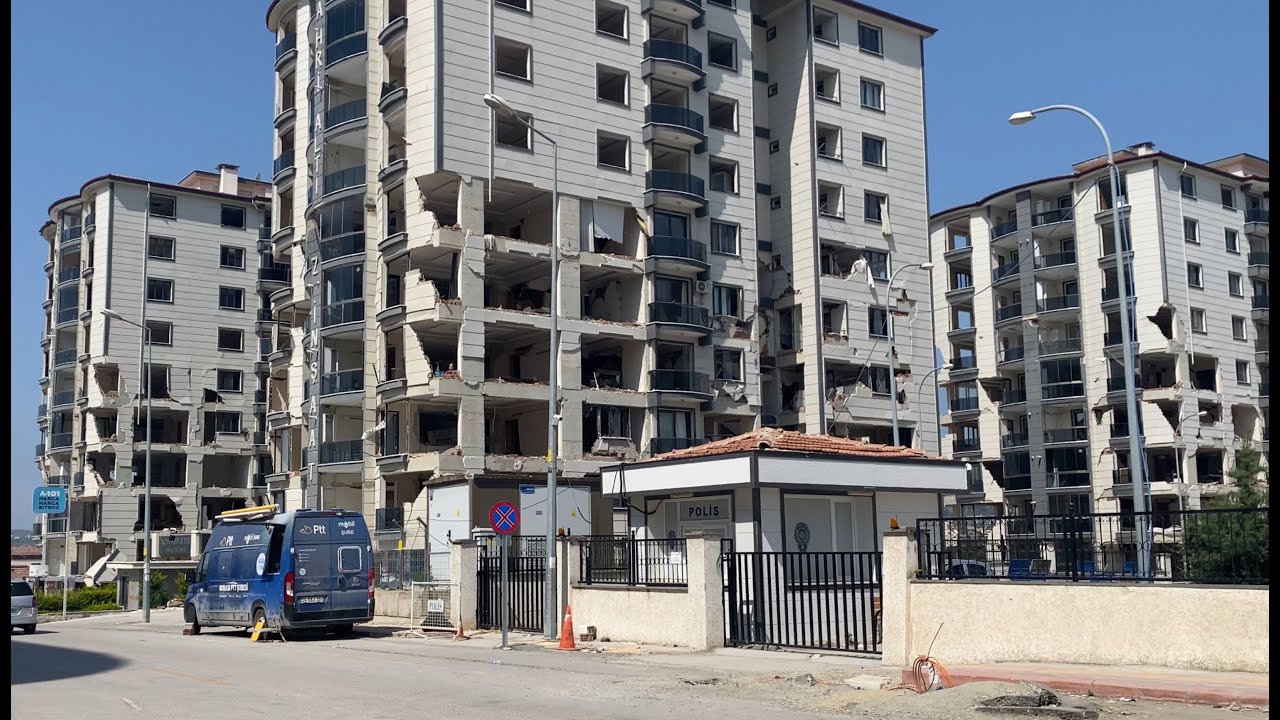 APARTMANIMIZIN VE MAHALLENİN SON DURUMU~ALTINÖZÜ MİLLET PARKI