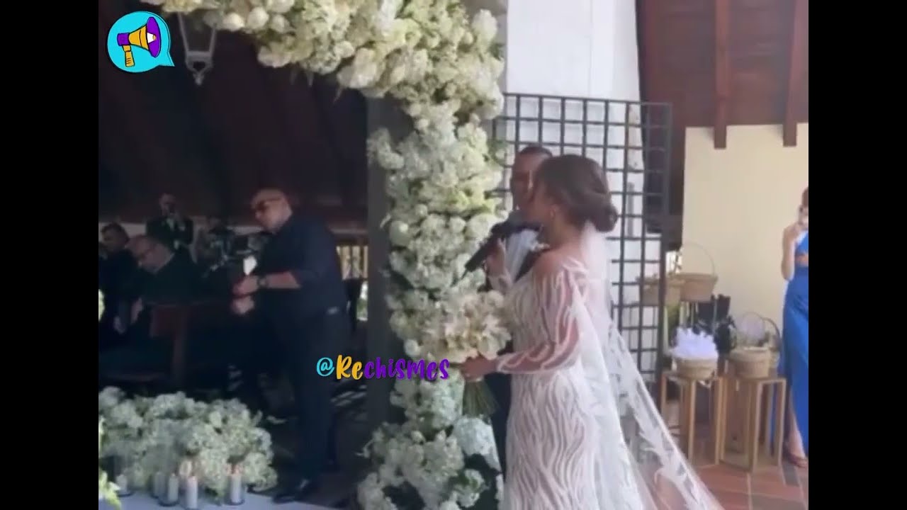 ¡Por lo alto! Paola jara le cantó a su esposo jessi Uribe. 🥺😍