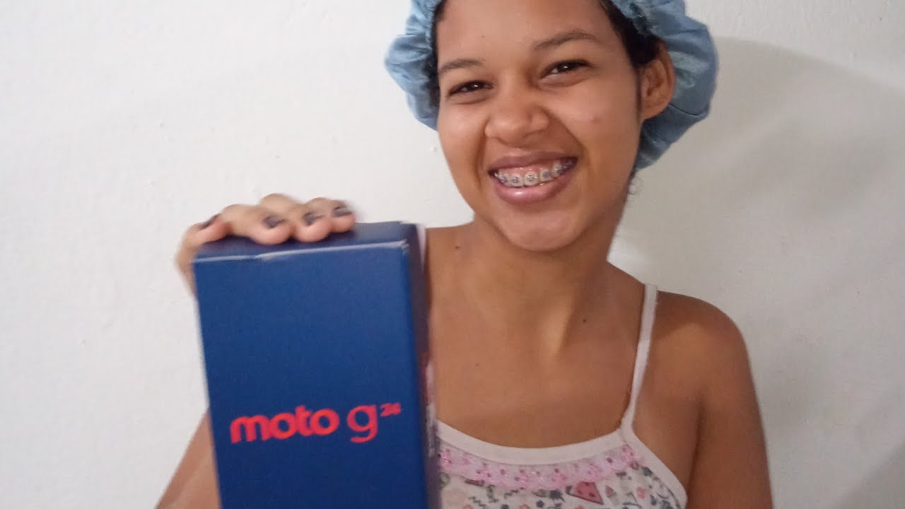 Mariana foi roubada na porta de casa!!