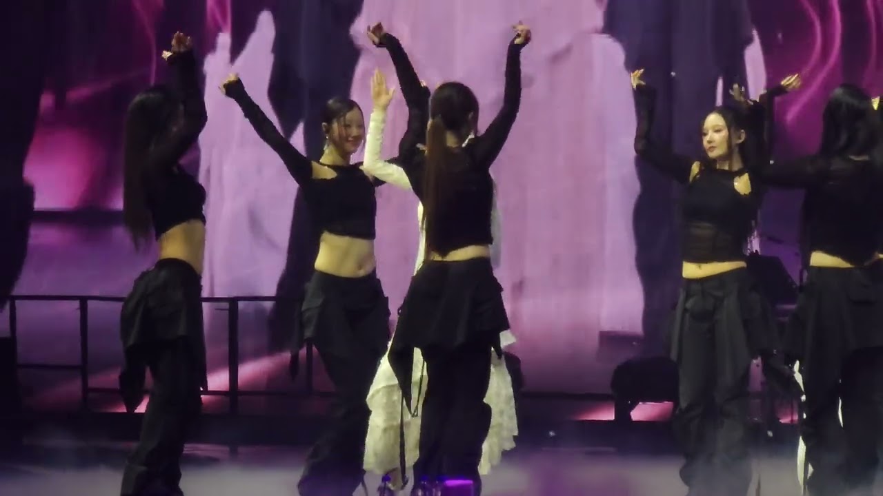 251101 SHOW WHAT I AM odd 가을