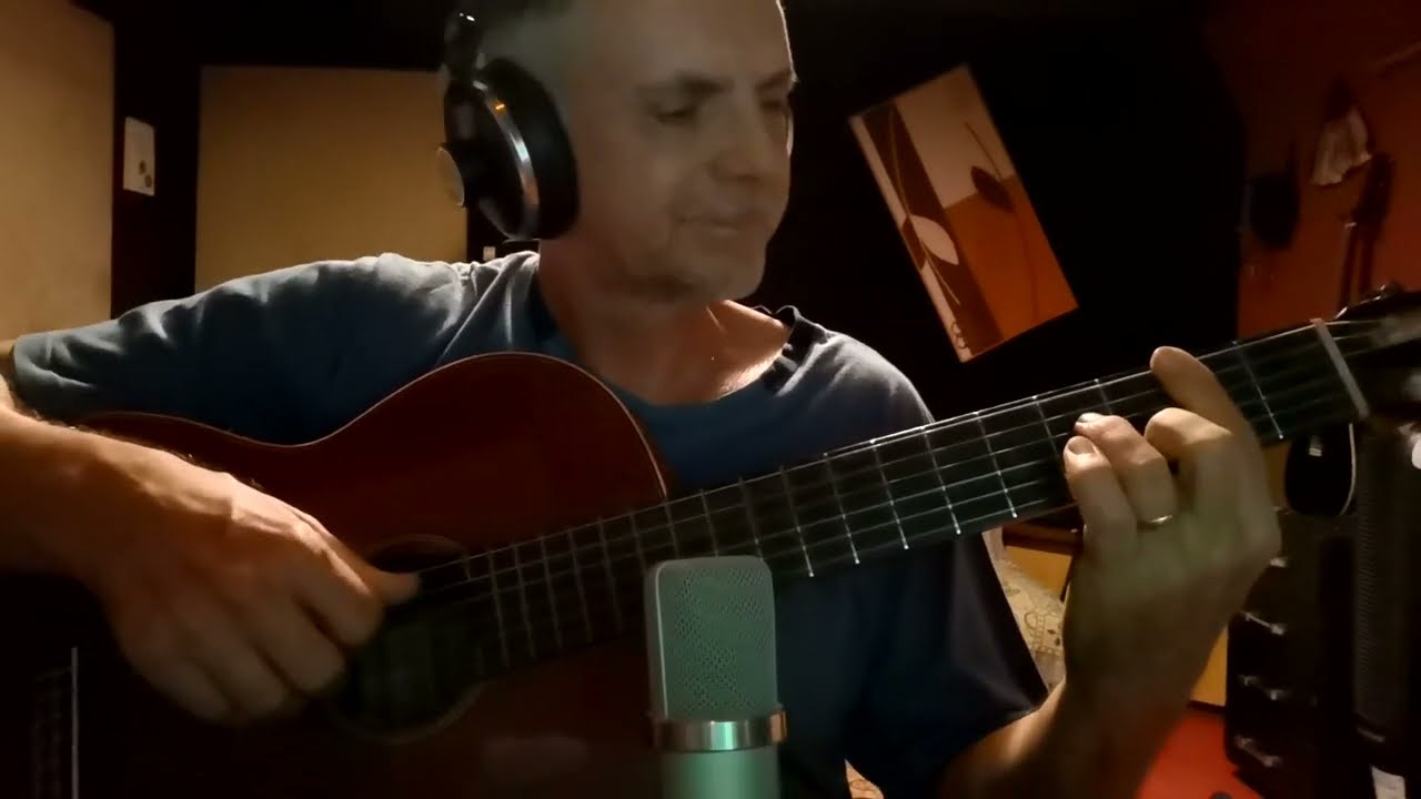 As razões do Coração - Brigas nunca mais (Toquinho /Jobim/ Vinícius)    Violão: Stephan Hitzelberger