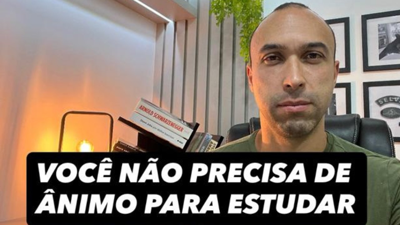 Você não precisa de ânimo para estudar. O universo não te odeia. Você precisa desse vídeo.