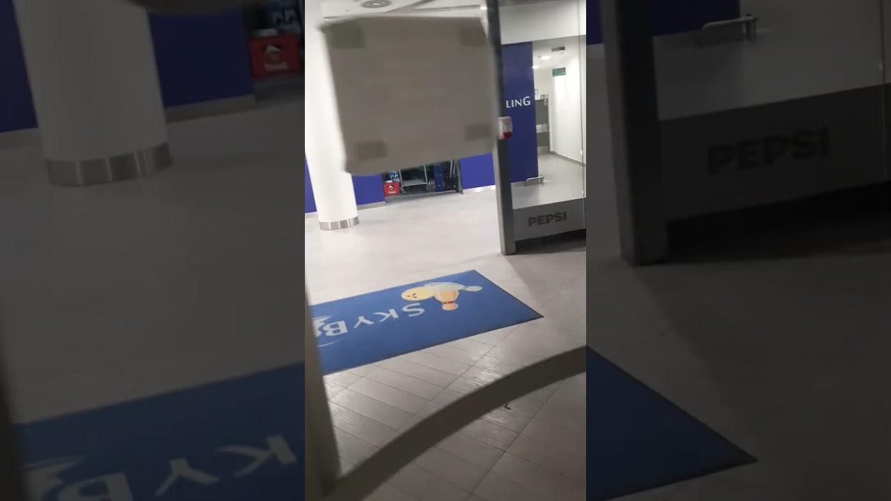 Na dworze każdy może. 