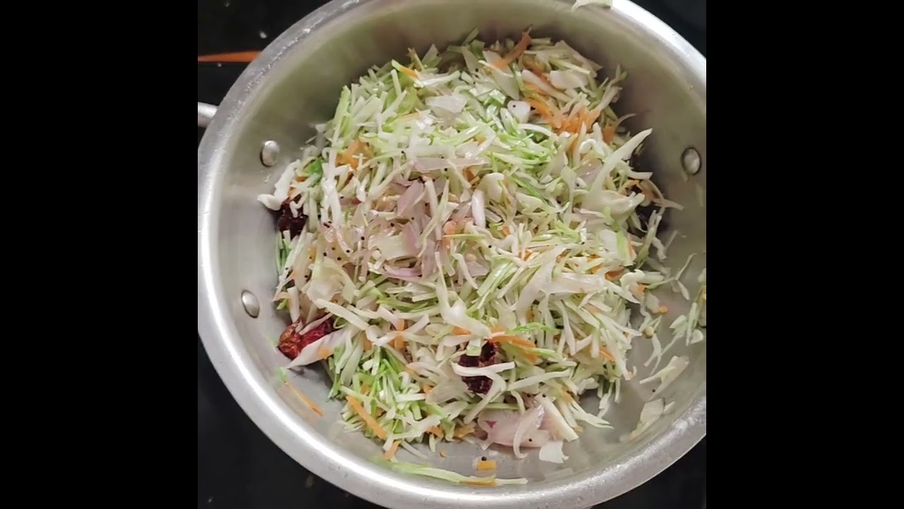 ഇത്ര എളുപ്പത്തിൽ ഒരു കാബേജ് കാരറ്റ് തോരൻ | Easy Way Cabbage Carrot Thoran #cabbagecarrotthoran