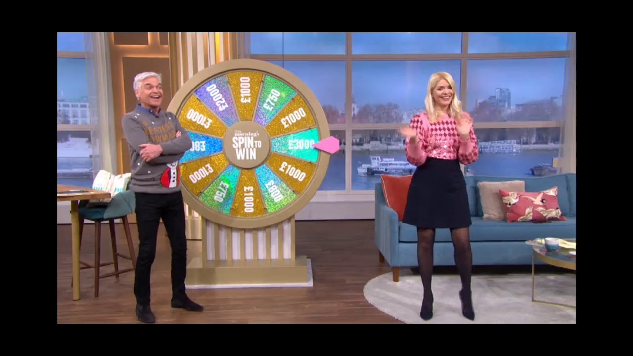 Holly Willoughby - STW - Short Skirt, Tights Style