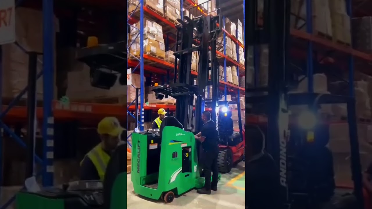 Montacargas Pasillo Angosto Megalift: ¡Optimiza tu espacio y productividad!