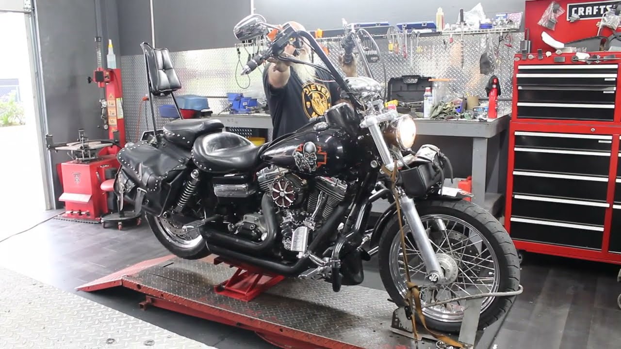 HD495 Harley-Davidson Dyna Super Glide ( FXDC ) 2009
