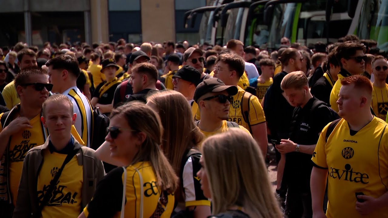 Roda JC fans per bus onderweg naar Groningen 🚌 | ZO-NWS