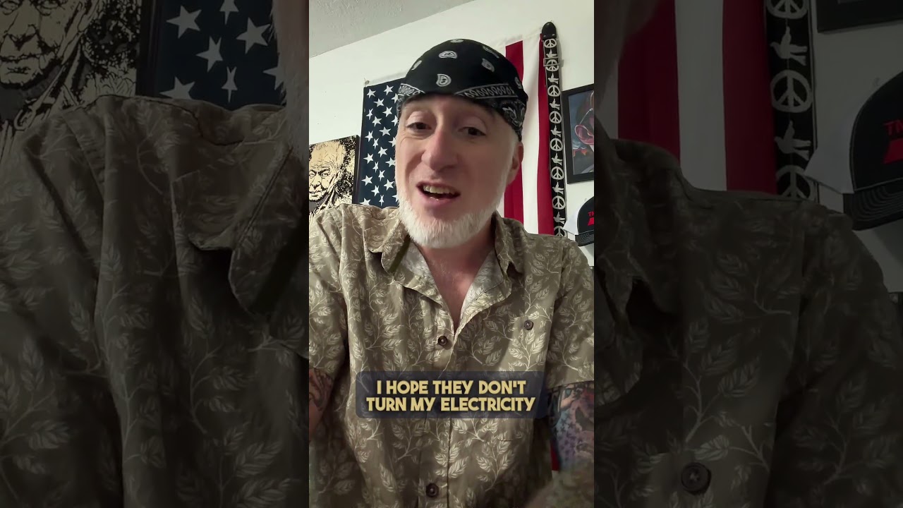 Джей Ди Вэнс далек от проблем простых людей