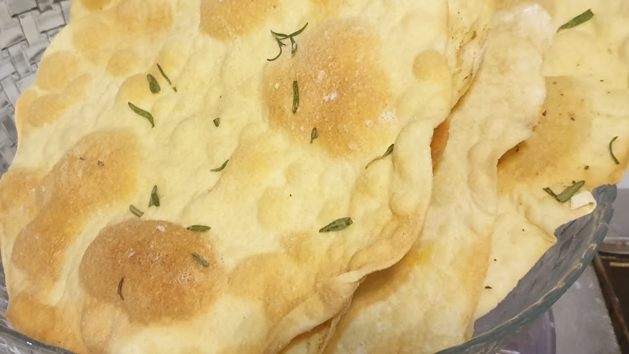 Pizza scrocchiarella con esubero di lievito madre