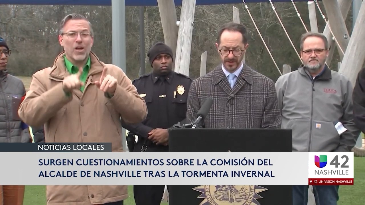 Univisi&oacute;n Noticias 42 edici&oacute;n de fin de semana 2/21/26