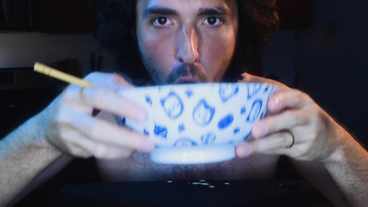 ASMR ОСТРАЯ ЛАПША МИСО * Топлесс Мукбанг * | Nomnomsammieboy
