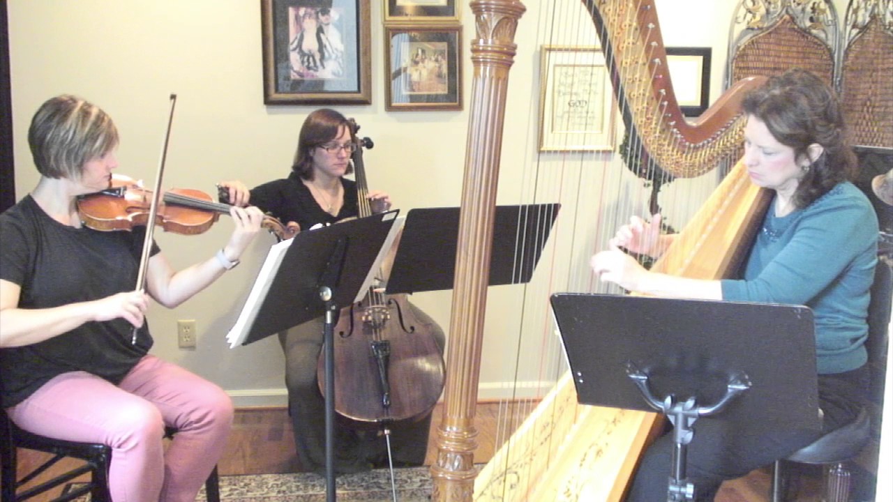 Hallelujah by Leonard Cohen - Susanna Hauk, Georgia Sinko and Martha Painter